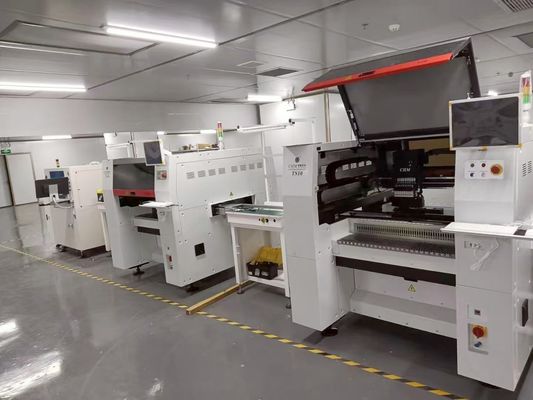 SMT Conveyor PCB Handling Conveyor dengan Panjang 0.5/0.6/0.7/1.0/1.2m Kecepatan yang Dapat Disesuaikan 0-8000mm/menit dan Rentang Lebar Rel 50mm-350mm