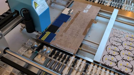 CHMT48VB Benchtop SMT Pick and Place Machine 58 Feeder 2 Kamera Visi