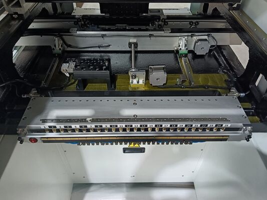 High Precision 4-head CHM-551P SMT Production Line dengan 4-zone Reflow Oven untuk perakitan PCB